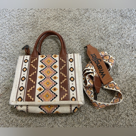Wrangler Aztec Tote Bag Women's Boho Shoulder Purse Western Handbag Brown Canvas - Picture 3 of 13